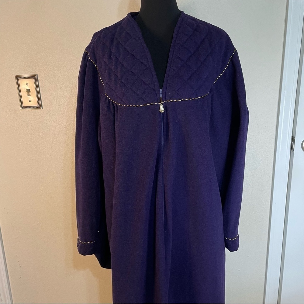 Vtg Fleece Robe Purple Bathrobe Dressing Gown Quilted Top Gold Black Trim sz 2XL